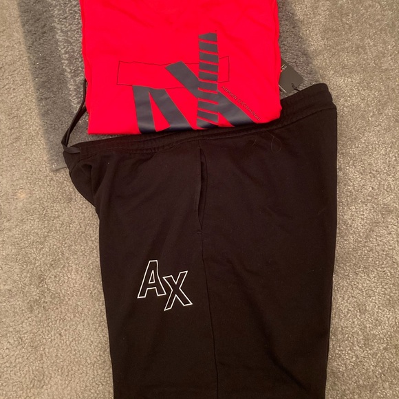 Armani Exchange Red and Black Logo Set - Picture 1 of 1